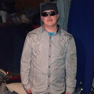 Meet your Posher, Casey